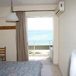 Pantelis 3* Poros (Kefalonia)